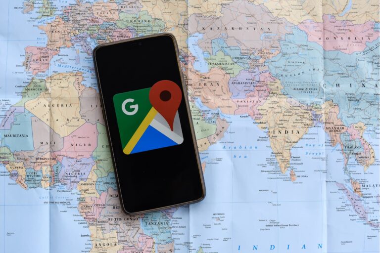 Blur Out Your House on Google Maps