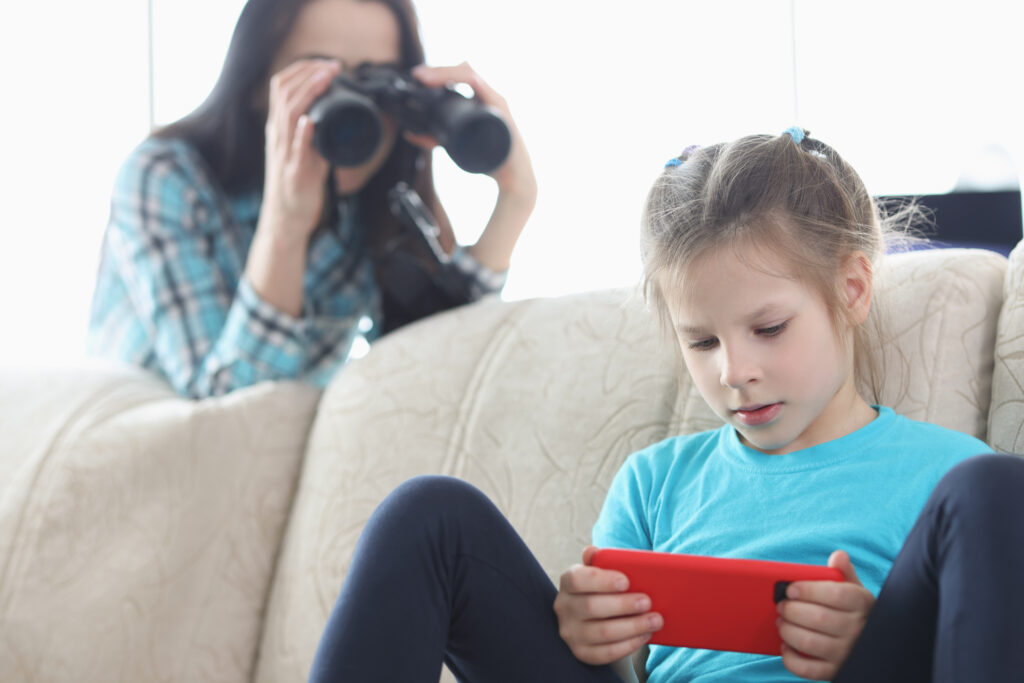 Should parents monitor kids online? Will it actually keep kids safe?