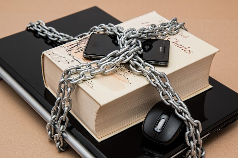Right to Be Invisible Online: Exploring Privacy