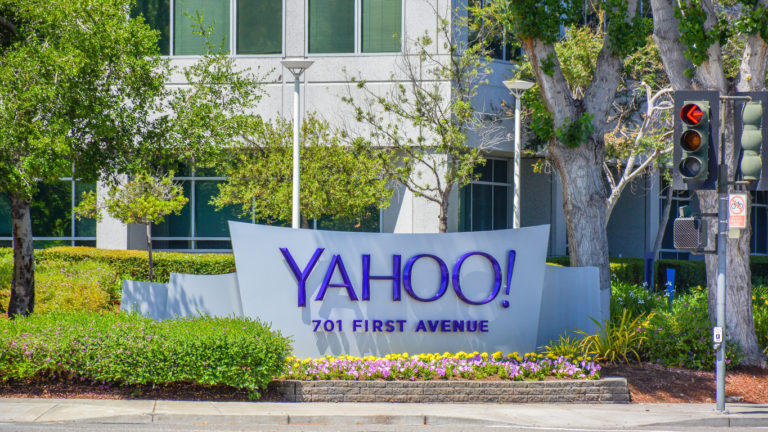 Huge Hack Hits Yahoo! What Do You Do?